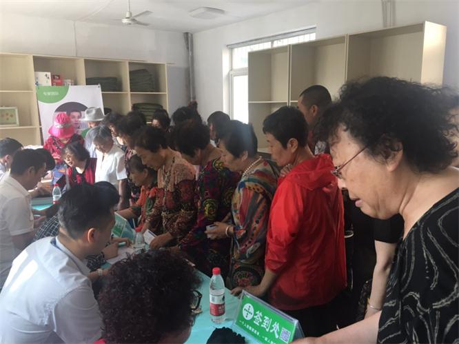口腔義診進(jìn)社區(qū)，牙齒健康零距離